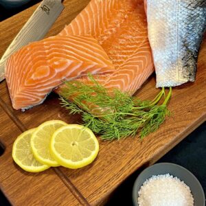Frisches Lachsfilet – Feinkostmanufaktur Kropp
